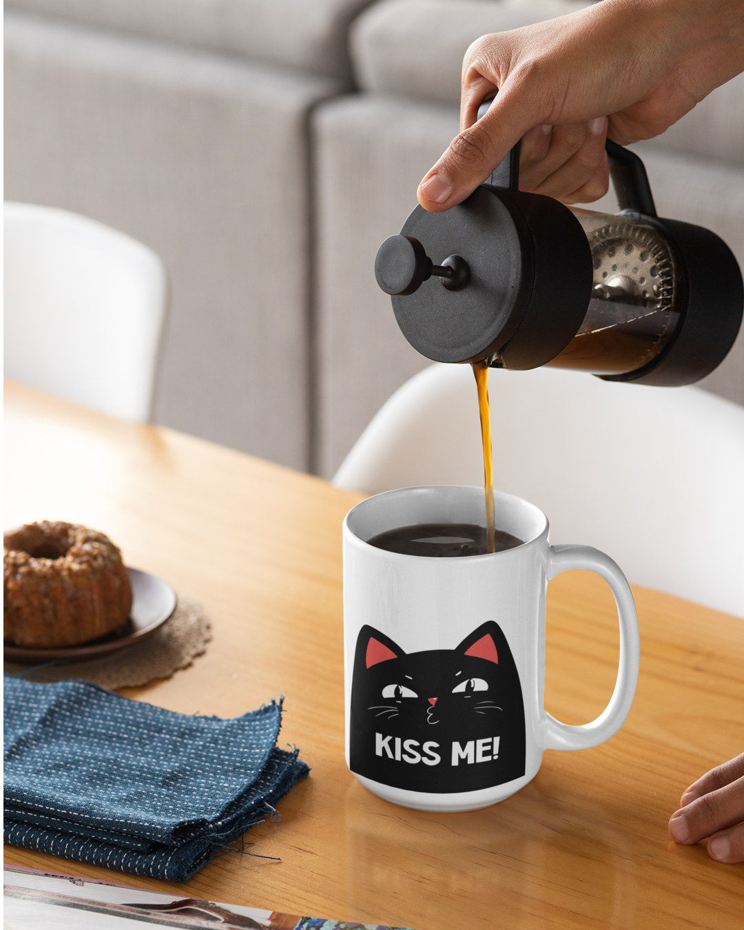 Kiss Me Cat | Because Even Grumpy Cats Need Love