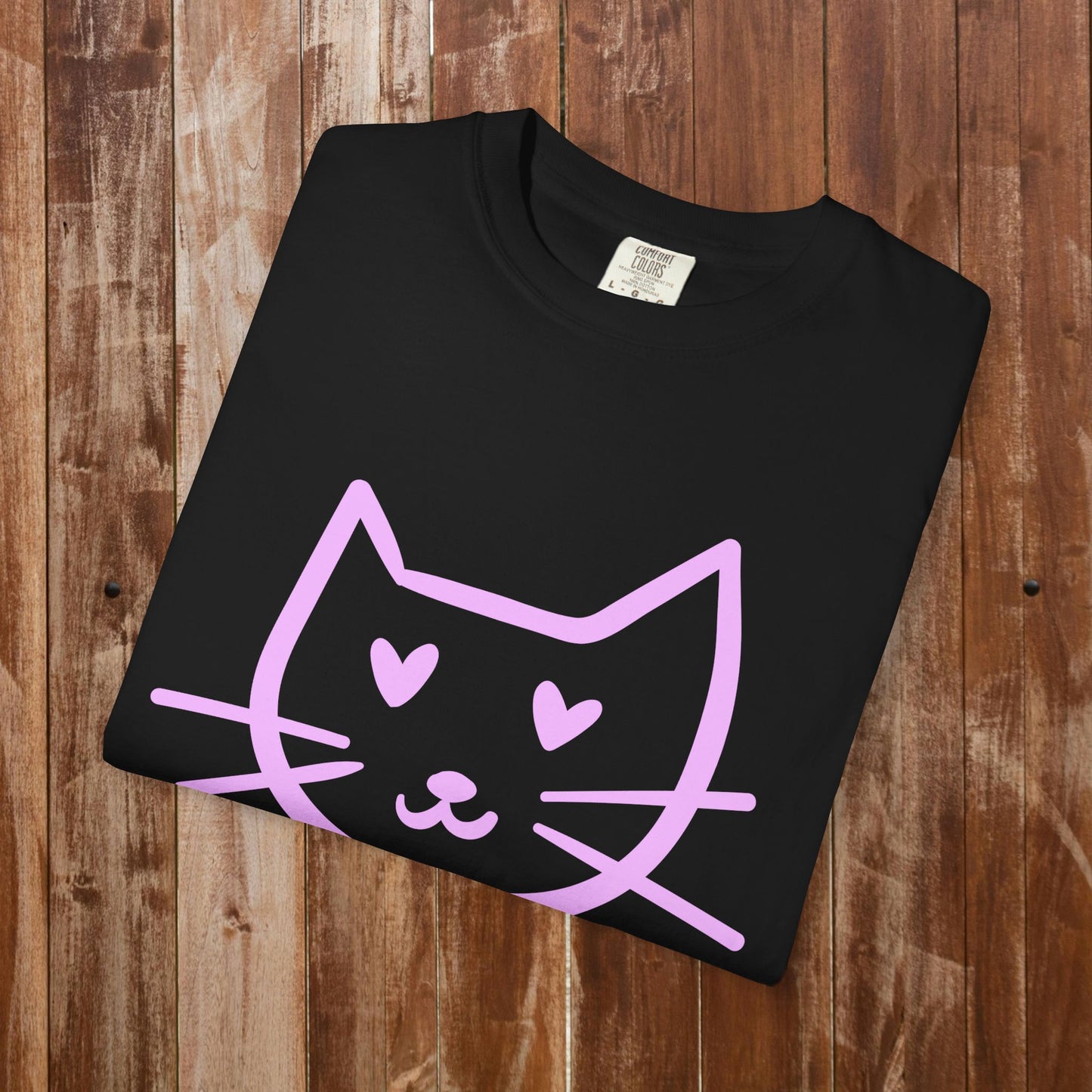 Sweet Cat Face T-Shirt | Minimalist Cat with Heart Eyes | Gift for Cat Lovers