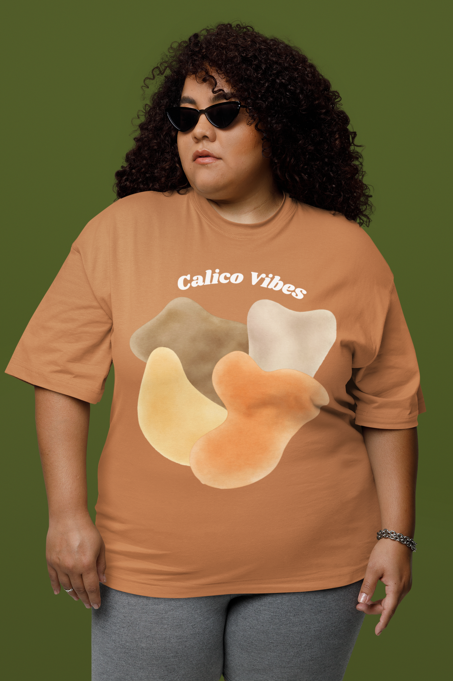 Calico Cat Graphic Tee |Retro Patch Design | Garment Dyed T-Shirt